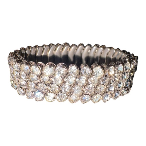Vintage Coro Sparkling Rhinestone Earrings & Silver Stretch Bracelet Set J17 - Picture 7 of 10